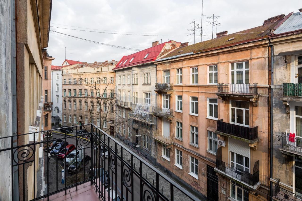 Romari Два Поверхи Apartment Liov Exterior foto