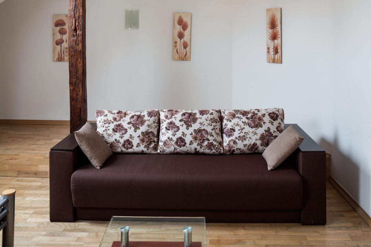 Romari Два Поверхи Apartment Liov Exterior foto