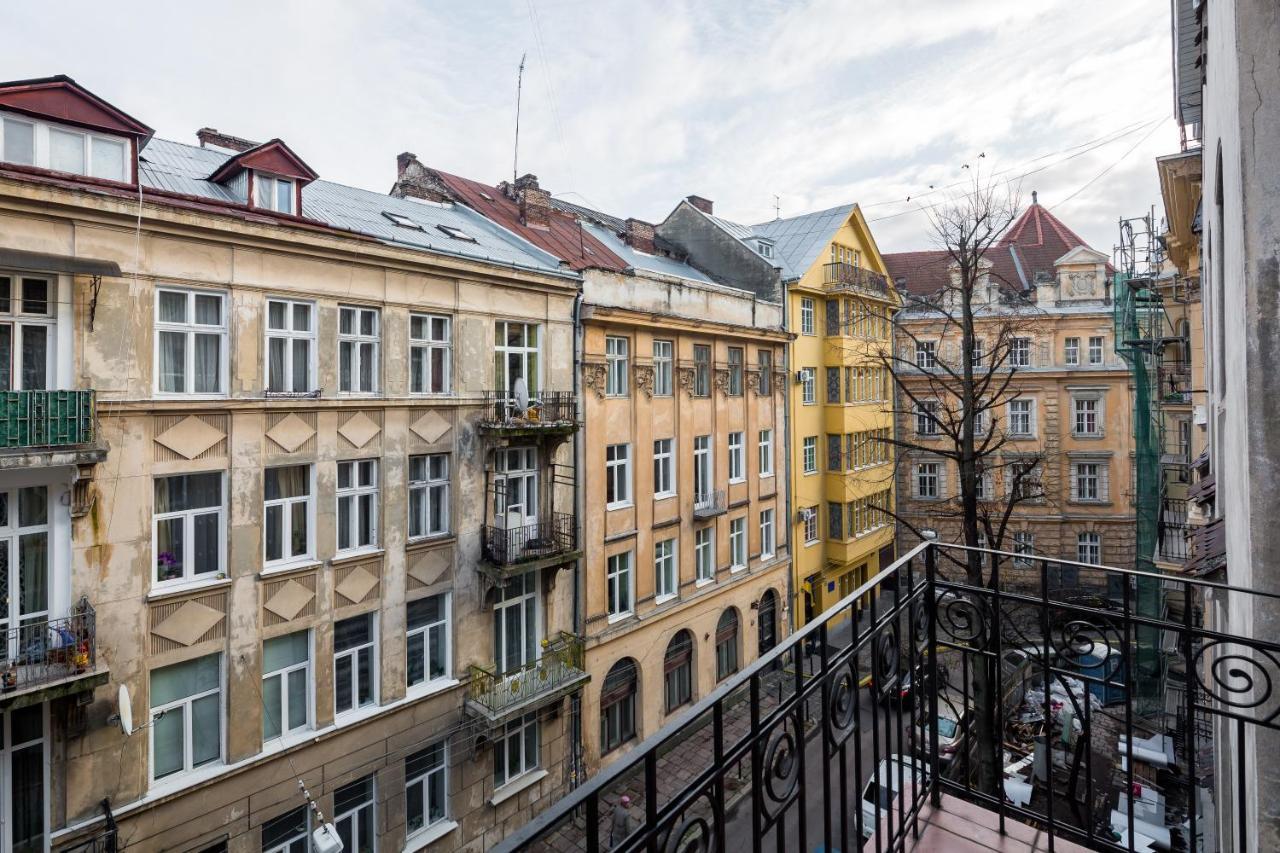 Romari Два Поверхи Apartment Liov Exterior foto